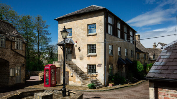 Oliver Cromwell, Bolthole Retreats