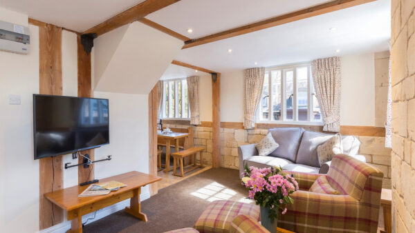 St Kenelm, Bolthole Retreats