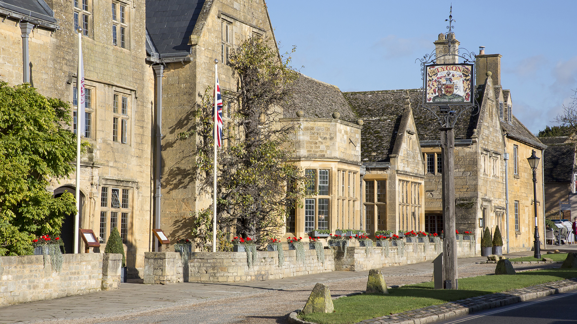 Broadway, one of the best villages in the cotswolds