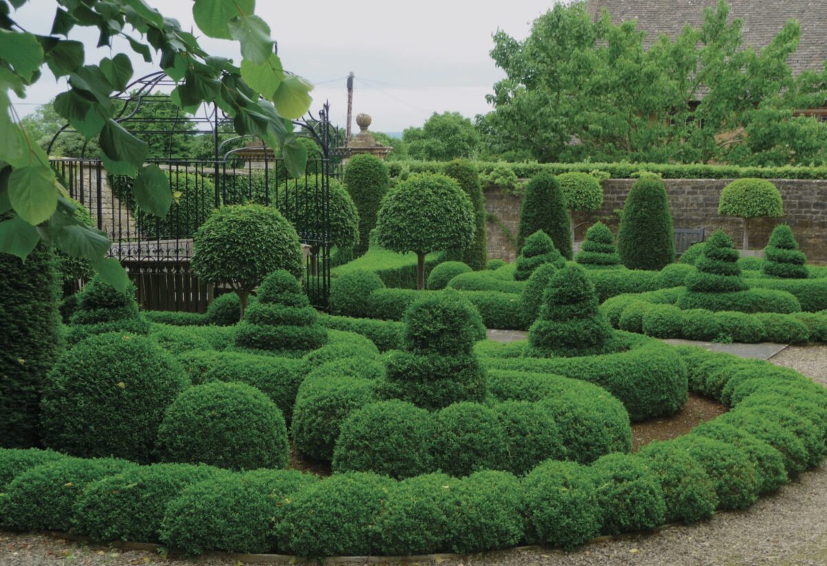 Bourton House Garden