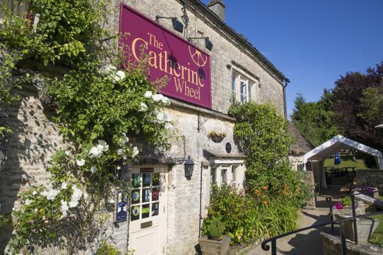 Catherine Wheel in Coln St Aldwyns