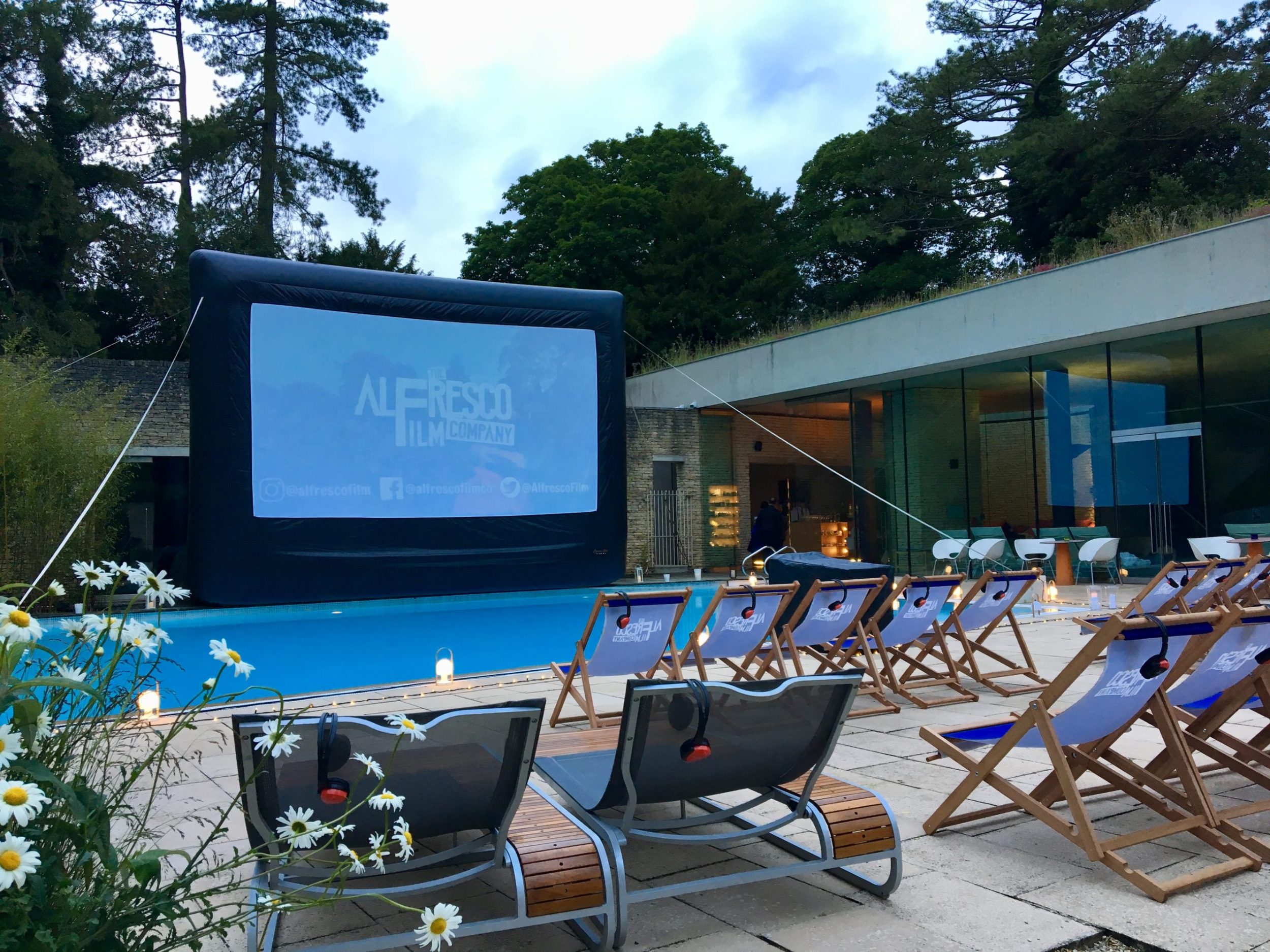 Alfresco Cinema, Bolthole Retreats