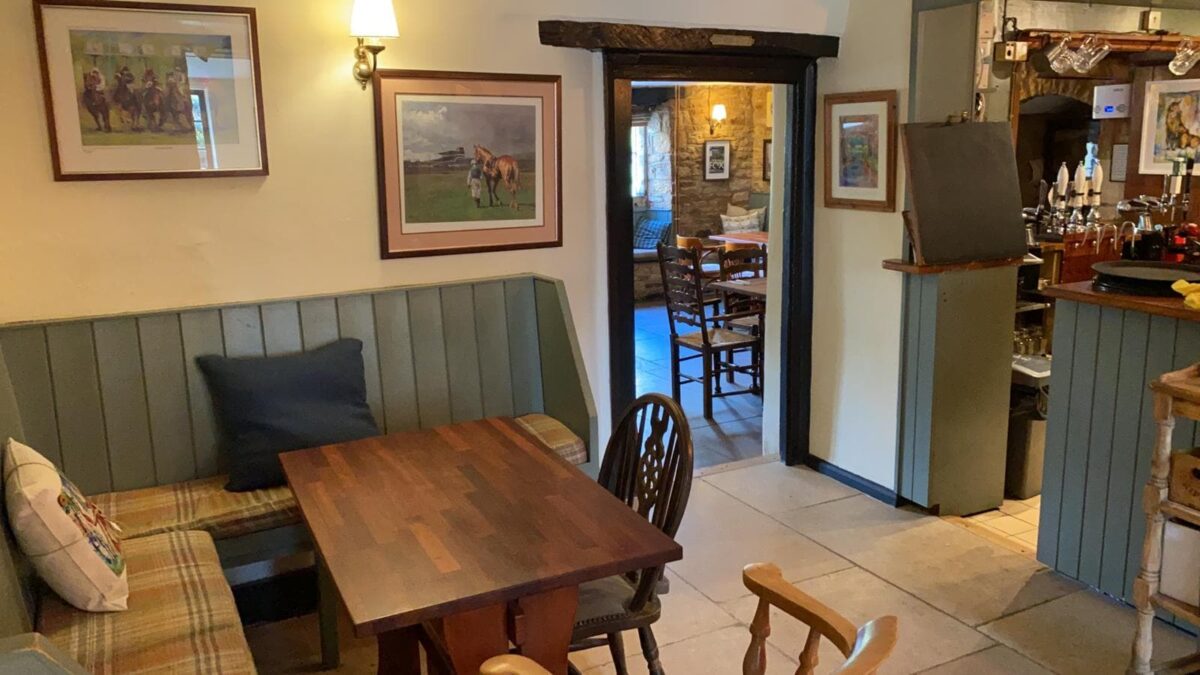 The Fox Inn, Bolthole Retreats