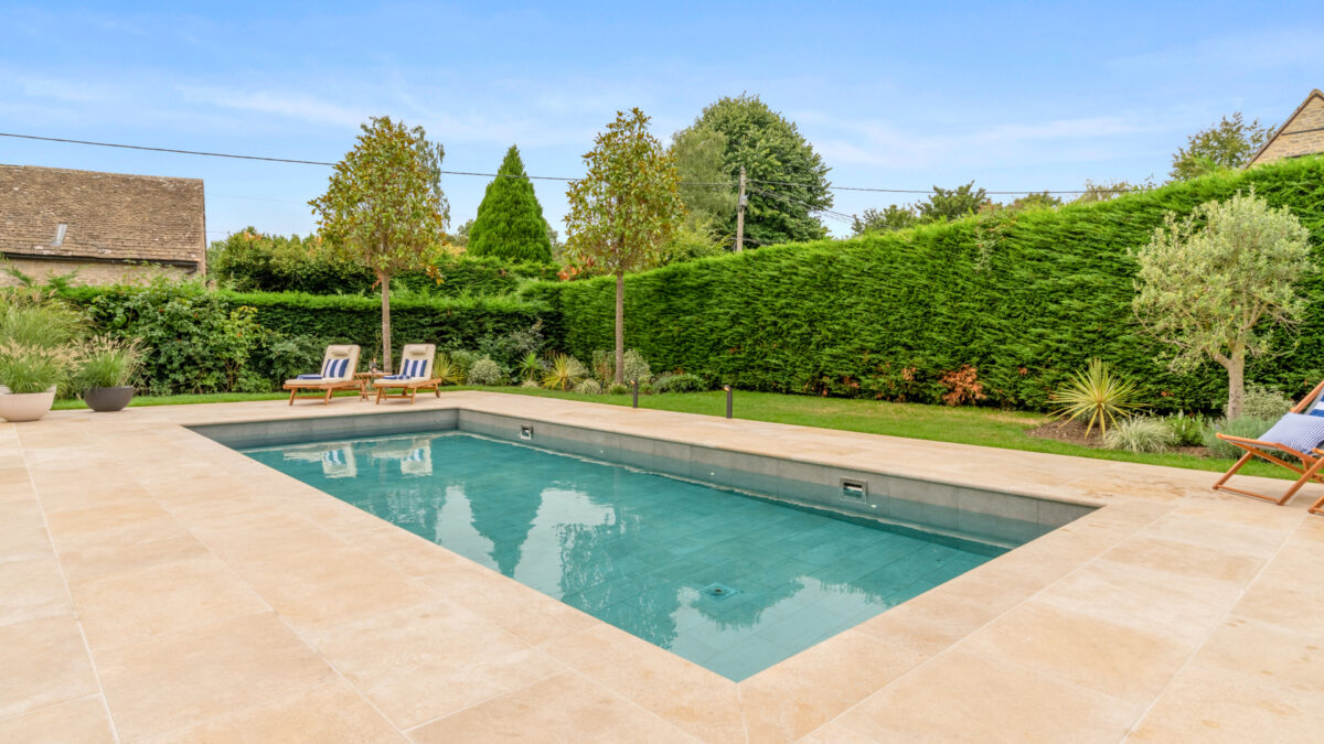 Fun family staycations in the Cotswolds - Barns Lee