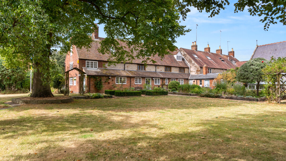 Fun family staycations in the Cotswolds - Woodfields