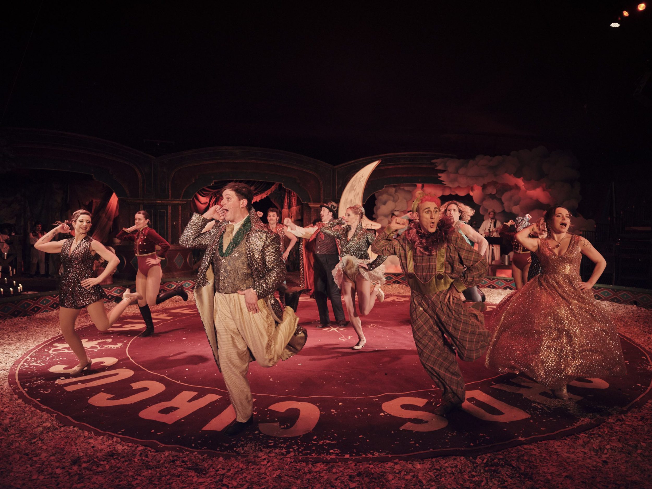 Giffords Circus Les Enfants du Paradis