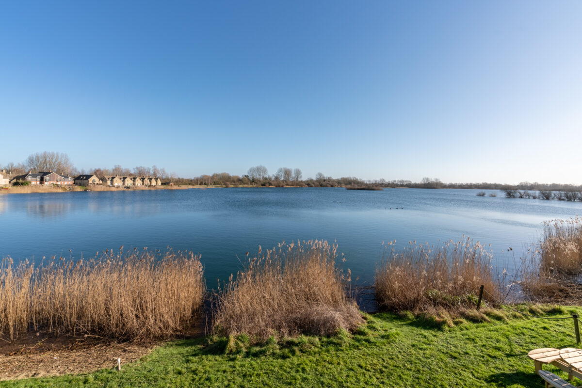 Cotswold Lakes, Lake View
