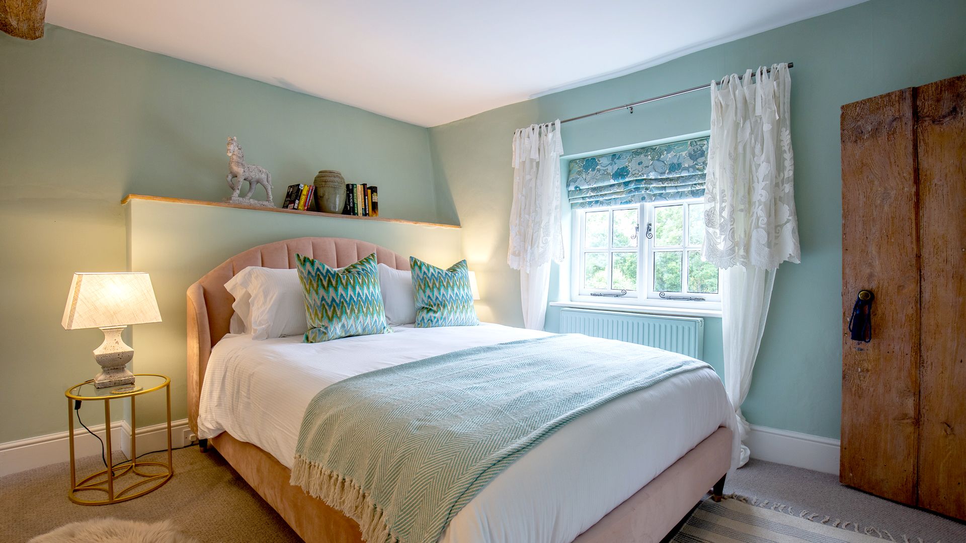 The Larches, Beecham Farmhouse, Bolthole Retreats