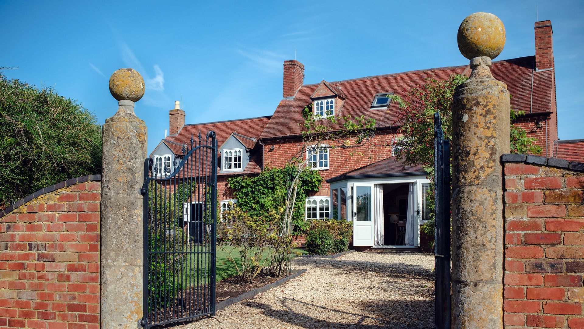 Rear views, Beecham Farmhouse, Bolthole Retreats