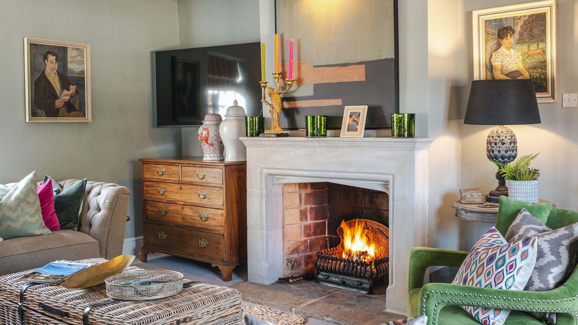 Sitting Room, Beecham Farmhouse, Bolthole Retreats
