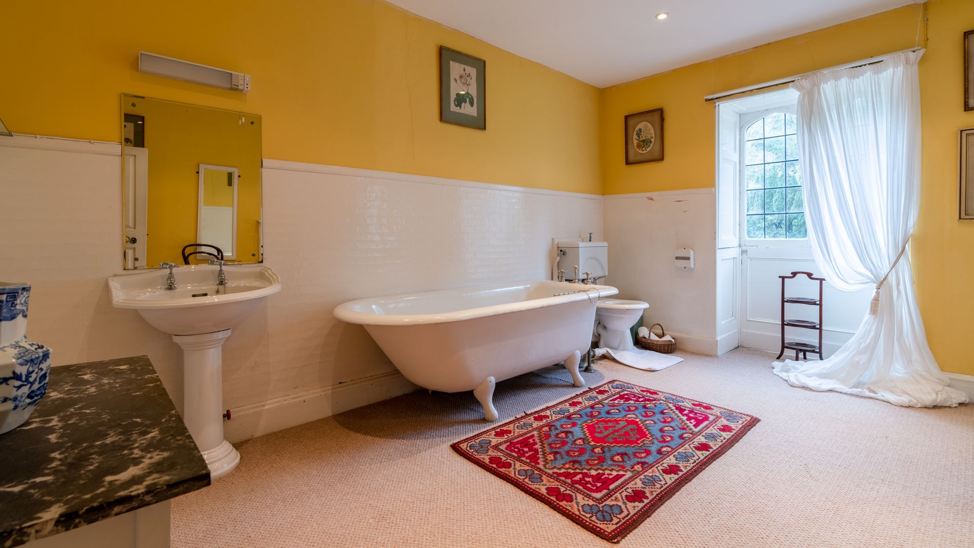 Refresh and rejuvenate in one of many bathrooms at Kentchurch Court